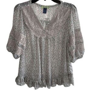Cottage Core Ruffled And Lace Top Women’s Medium White And Green Free Hug Sheer